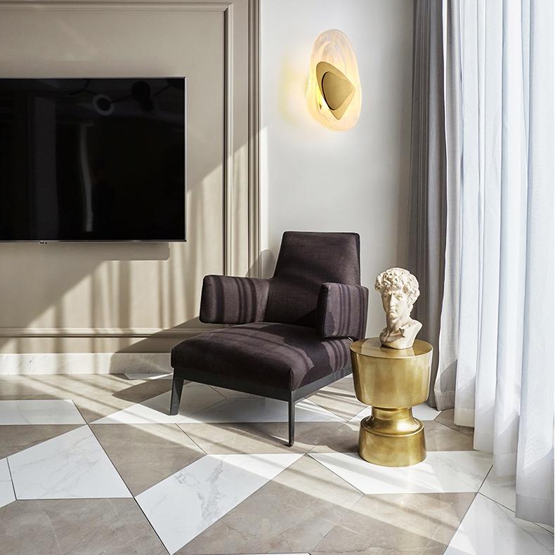 Modern Nordic Crystal Wall Lamp – Elegant Illumination for Contemporary Spaces 5
