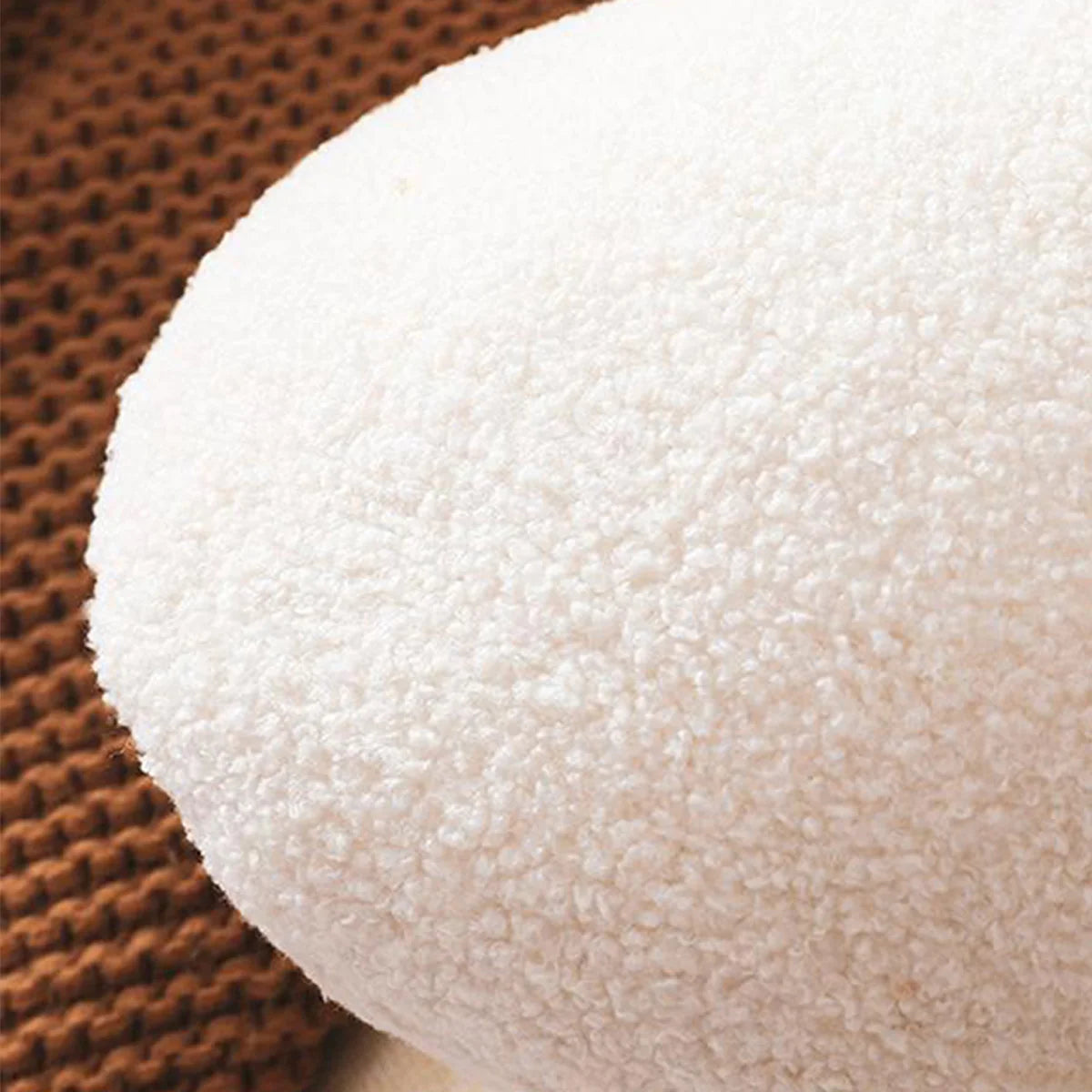 Modern Round Sofa Cushion – Elegant Touch for Cozy Spaces 3