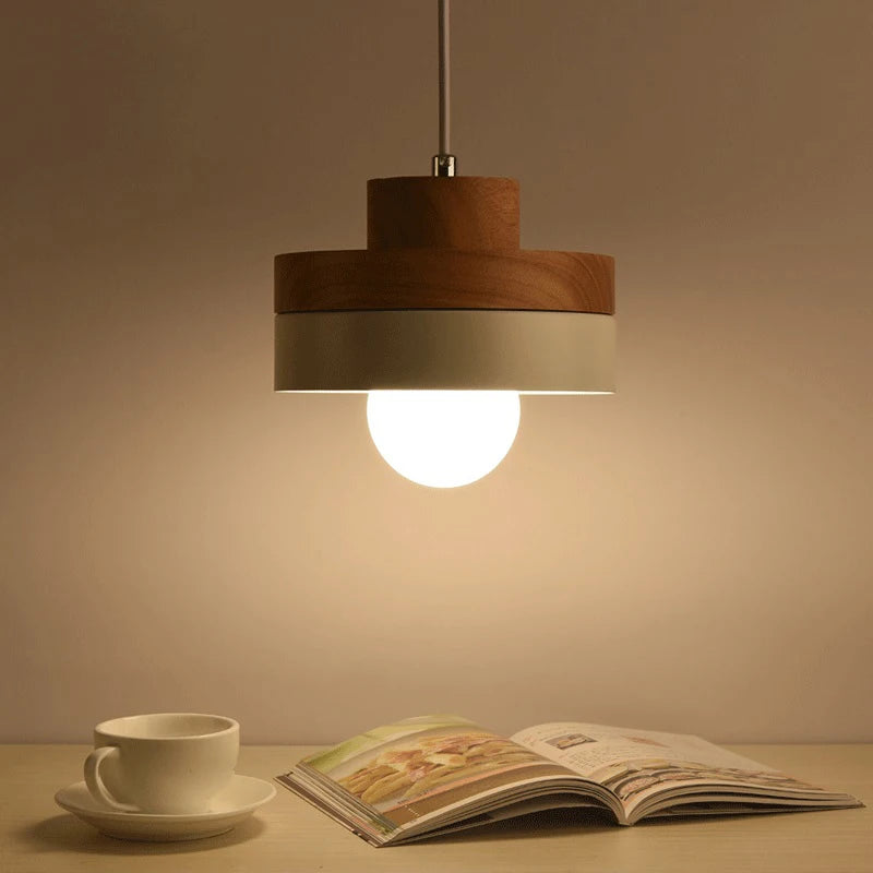 Modern Wooden Crown Chandelier – Elegant Illumination for Cozy Spaces 3