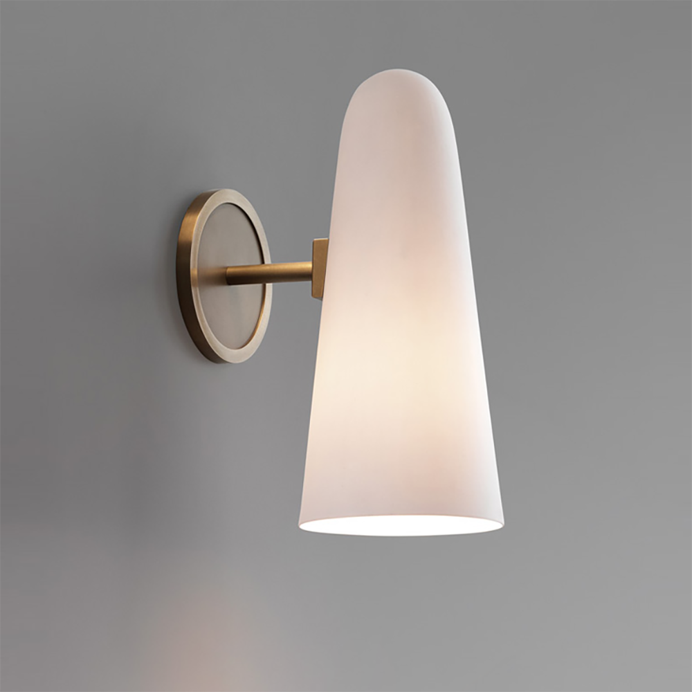 Montfaucon Wall Lamp – Timeless Elegance for Cozy Spaces 1