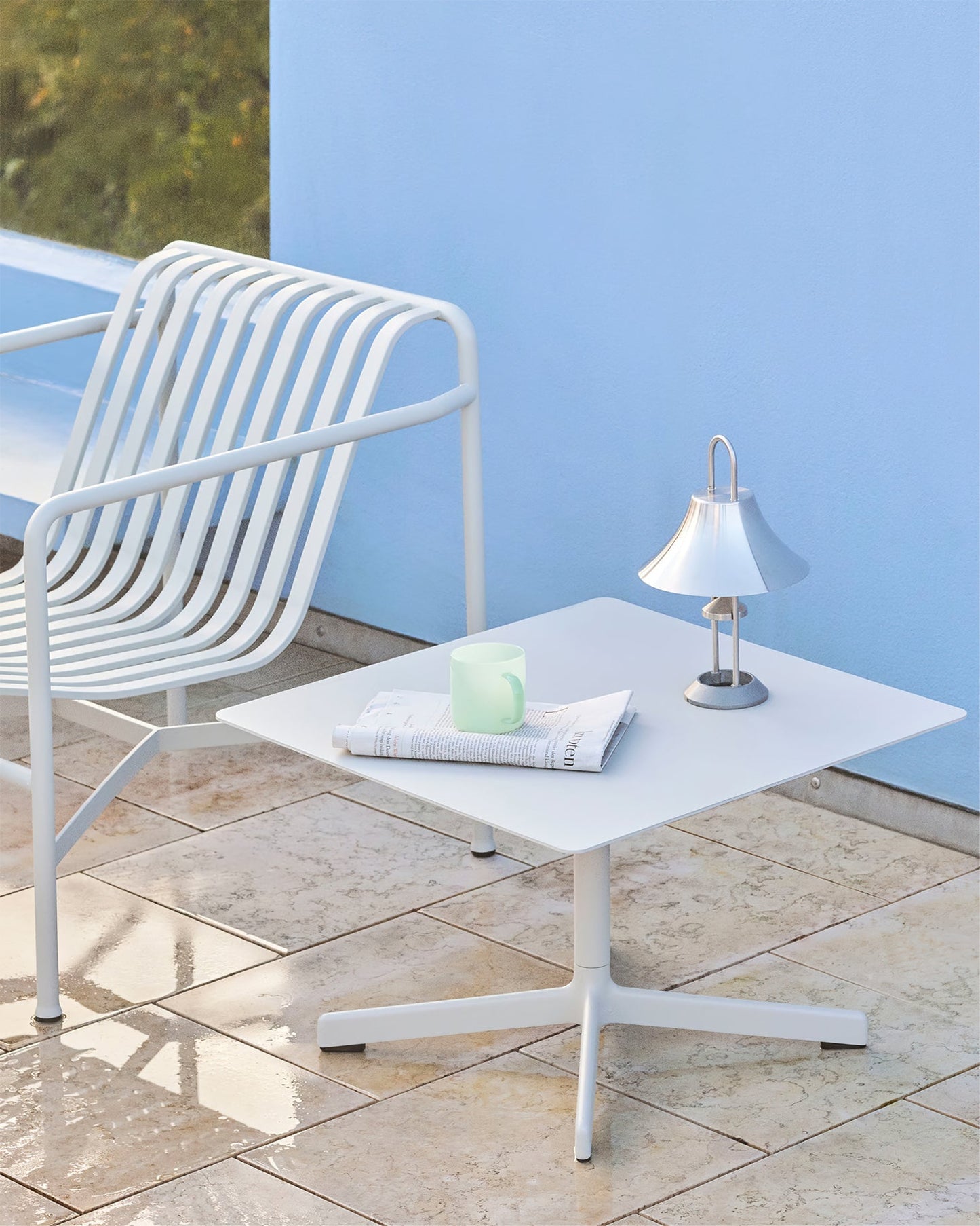 Mousqueton Table Lamp – Stylish Cordless Illumination for Any Setting 7