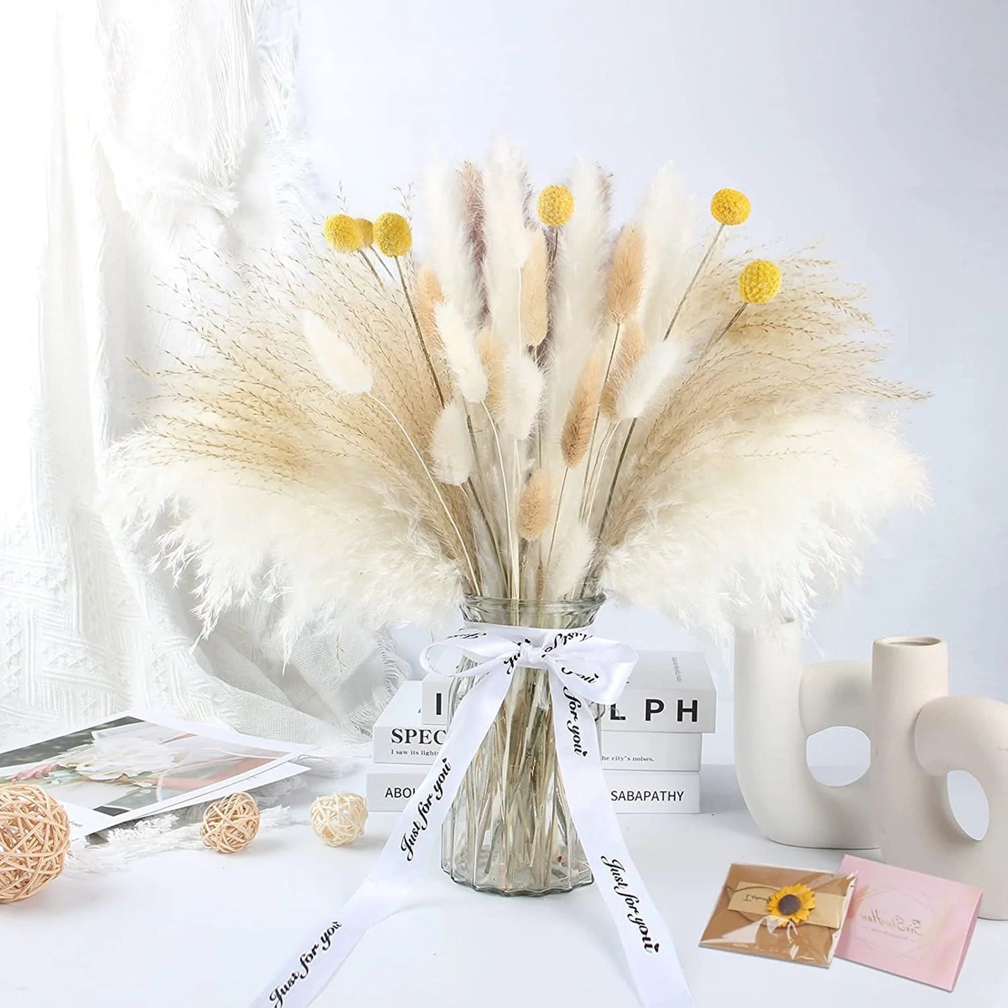 Natural Dried Pampas Grass Bouquet – Chic Floral Accent for Elegant Spaces 10
