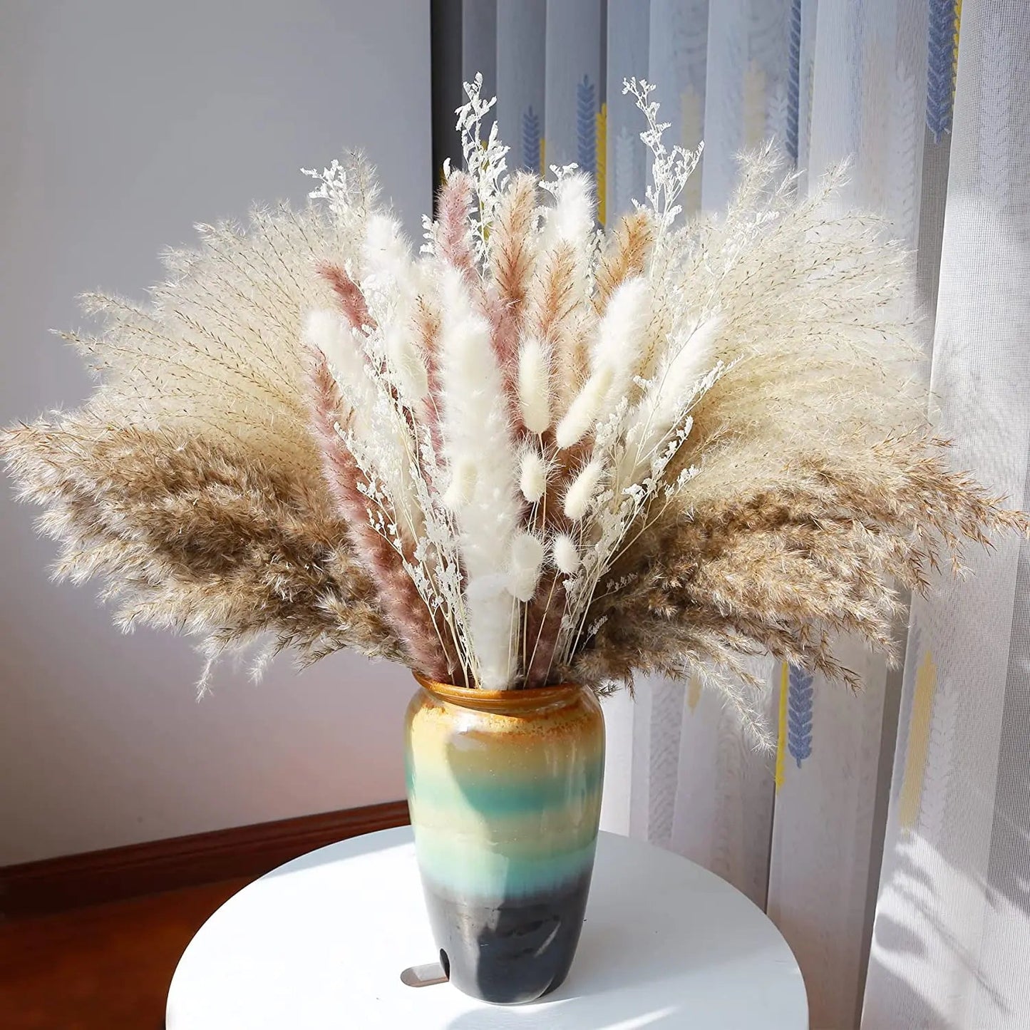 Natural Dried Pampas Grass Bouquet – Chic Floral Accent for Elegant Spaces 3