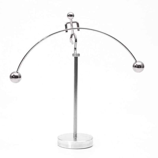 Newton's Cradle Desk Toy – Captivating Kinetic Energy Display 1