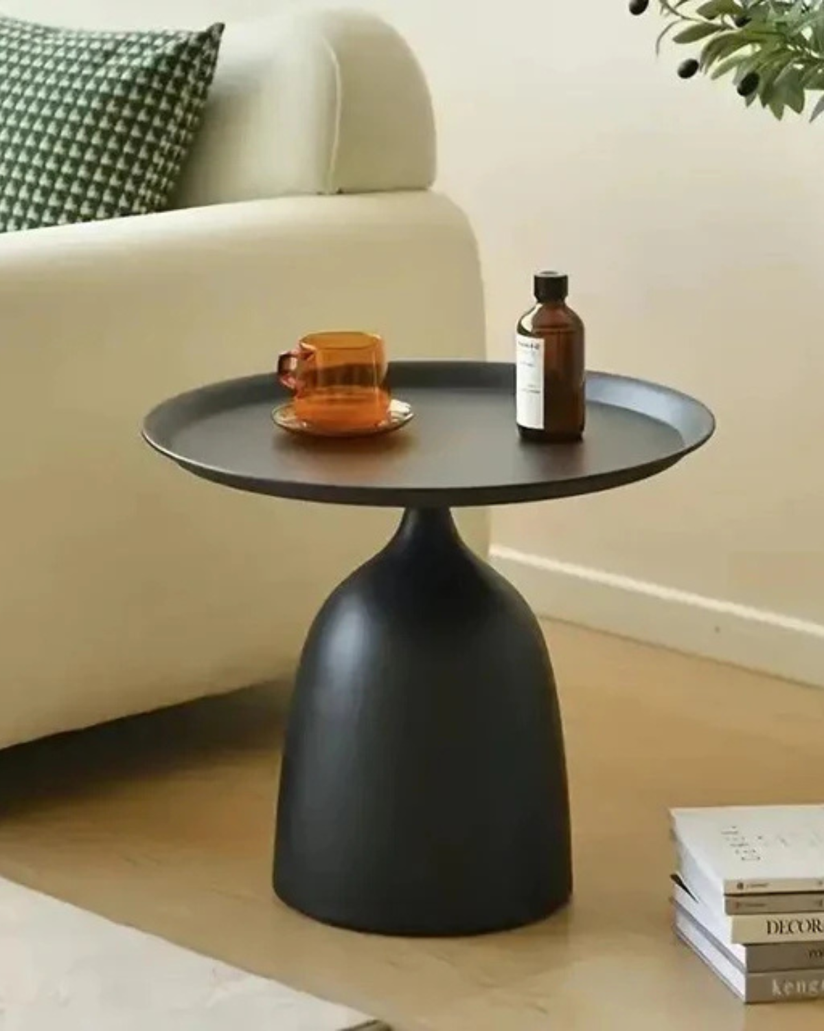 Nordic Table Round – Stylish Side Table for Modern Spaces 8