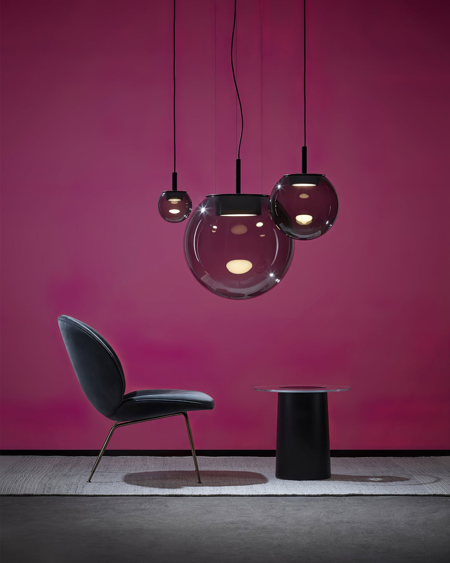 Orbis Black Pendant Light – Stylish Glass Design with Ambient Glow 7