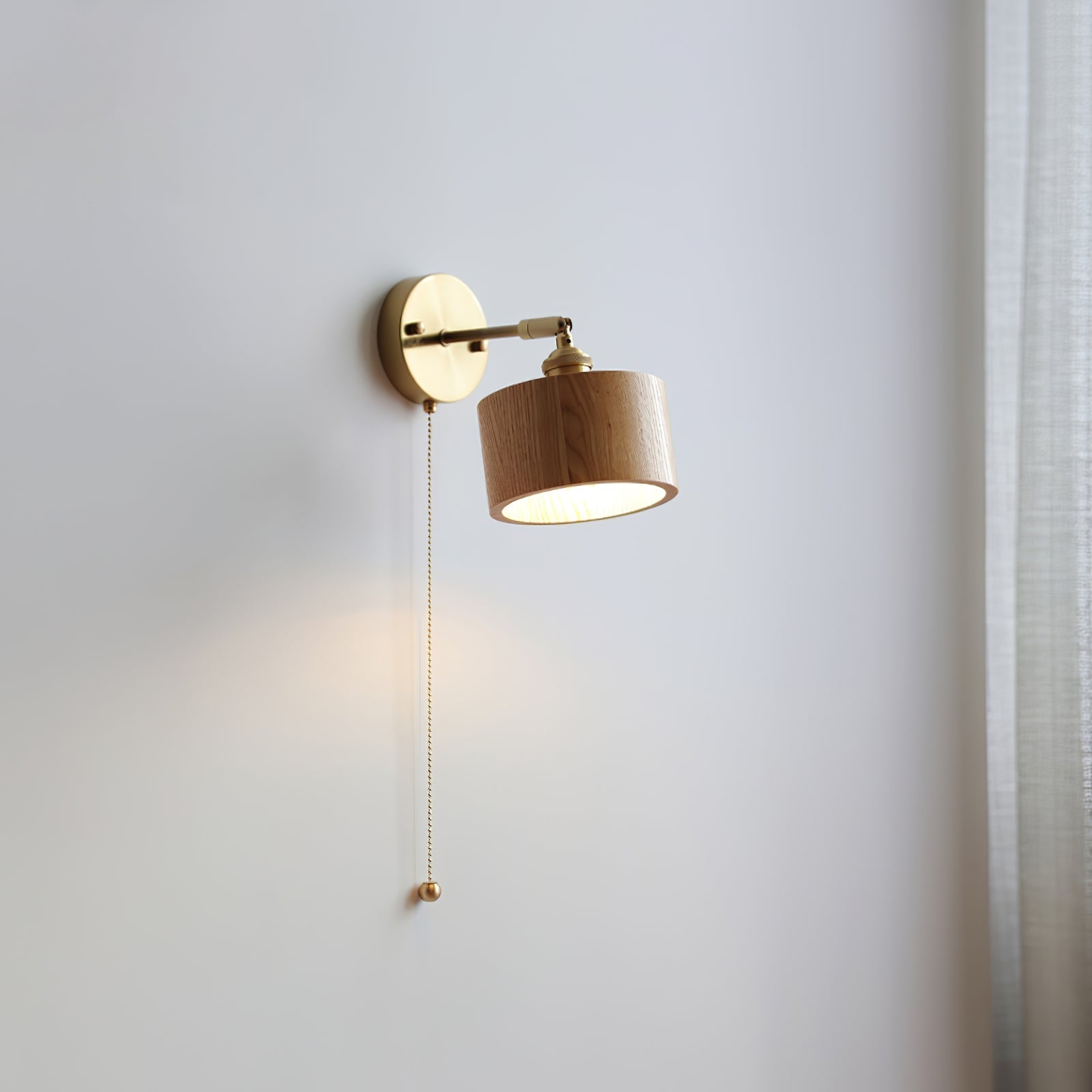 Rotatable Wood Wall Lamp – Elegant Design for Modern Spaces 6