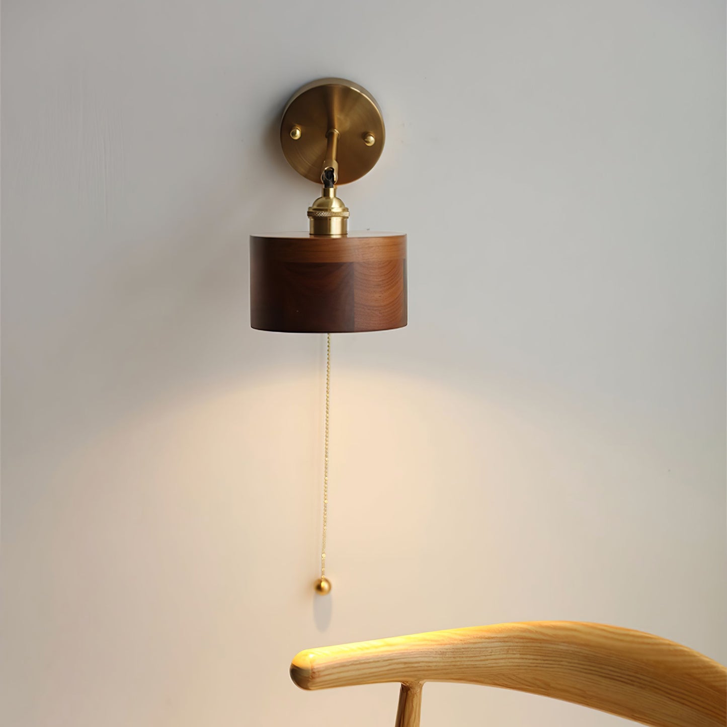 Rotatable Wood Wall Lamp – Elegant Design for Modern Spaces 8