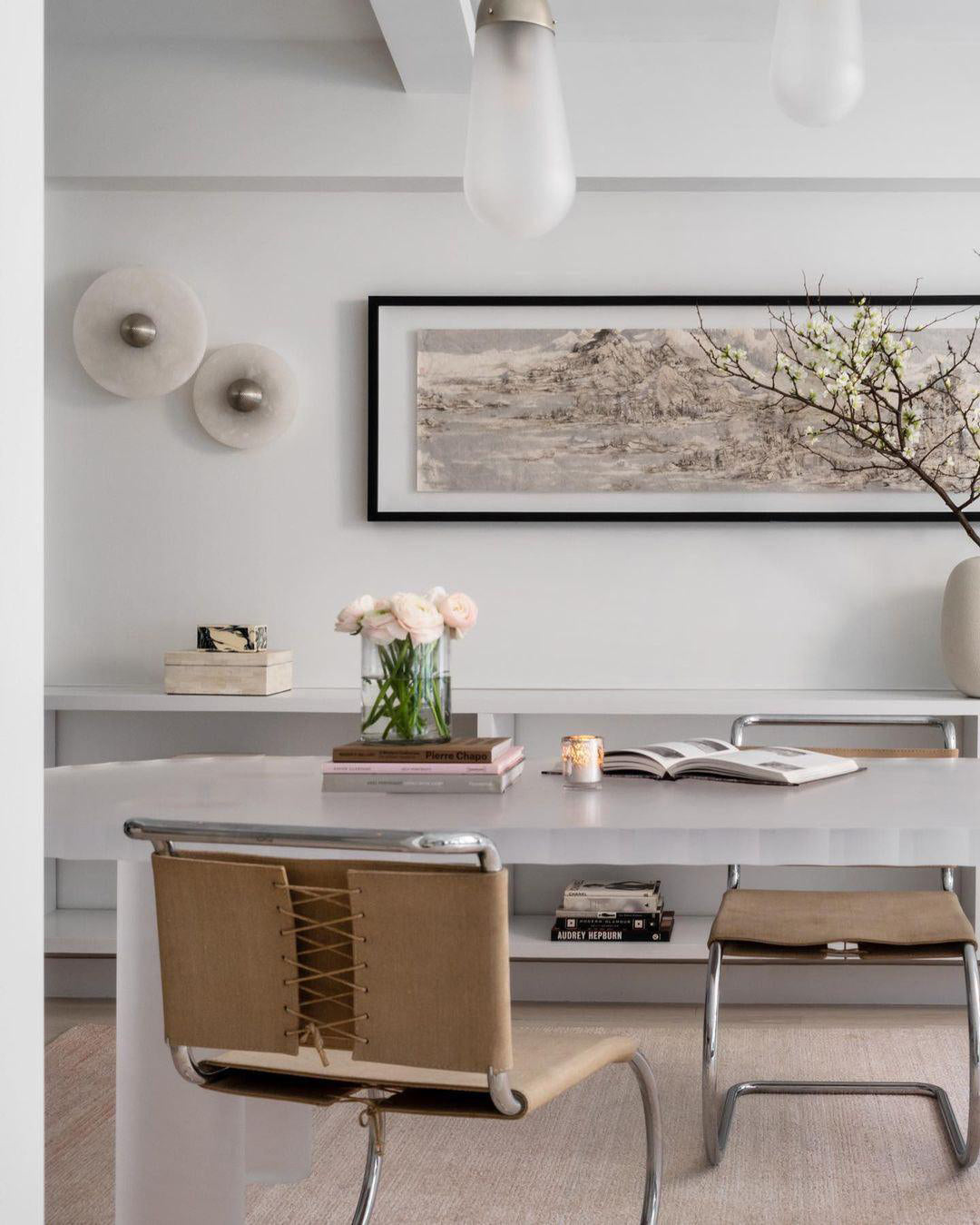 Round Alabaster Wall Lamp – Timeless Elegance with Soft Illumination 7