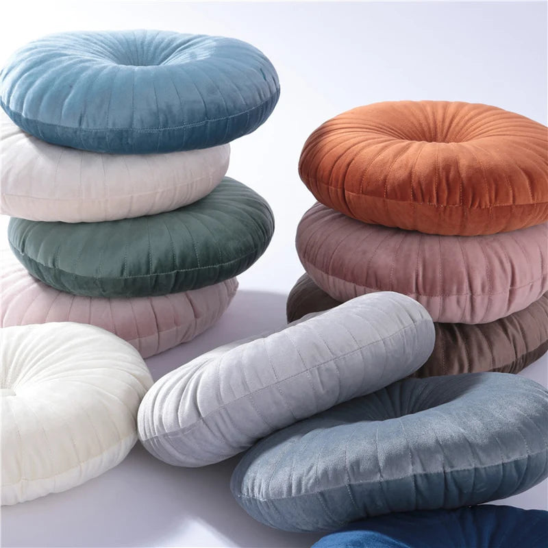 Round Pouf Throw Pillow – Elegant Cushion for Cozy Spaces 1