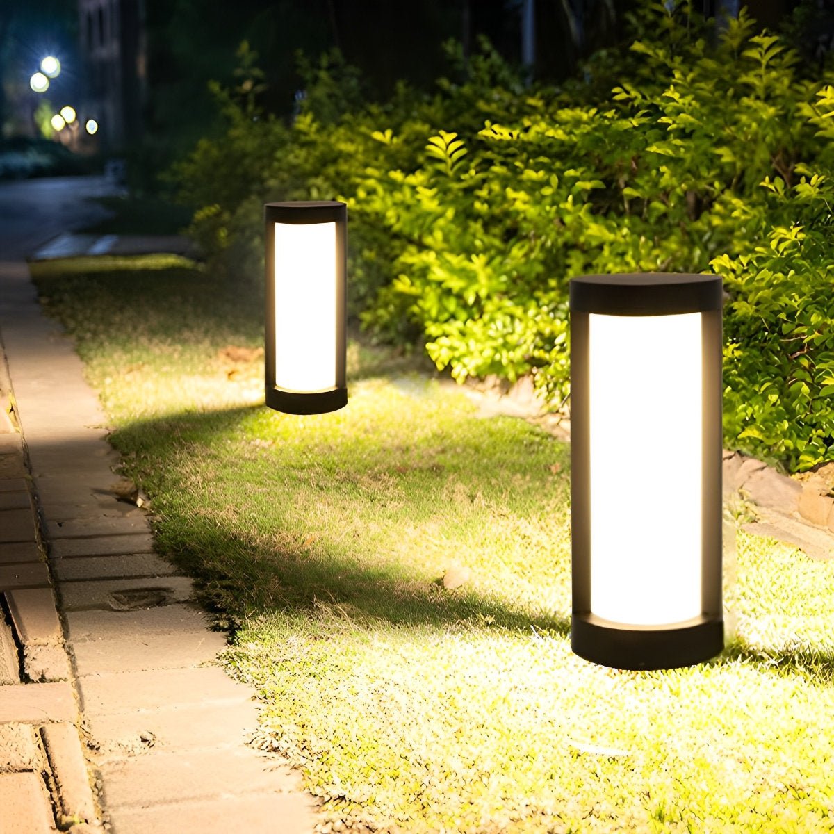 Round Waterproof LED Solar Light – Elegant Illumination for Outdoor Spaces 2