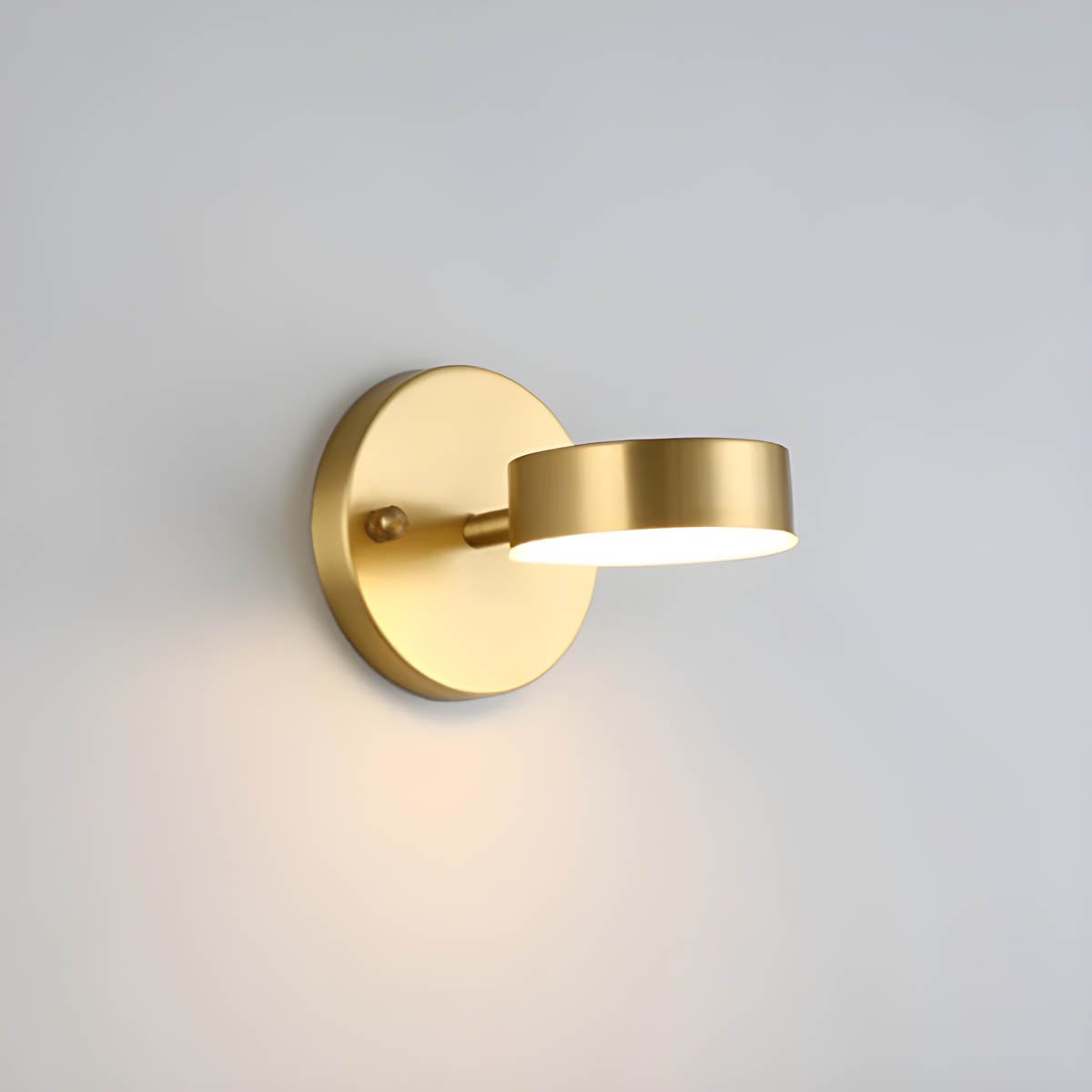 Scandinavian Copper LED Wall Sconce – Stylish Illumination for Modern Spaces 4