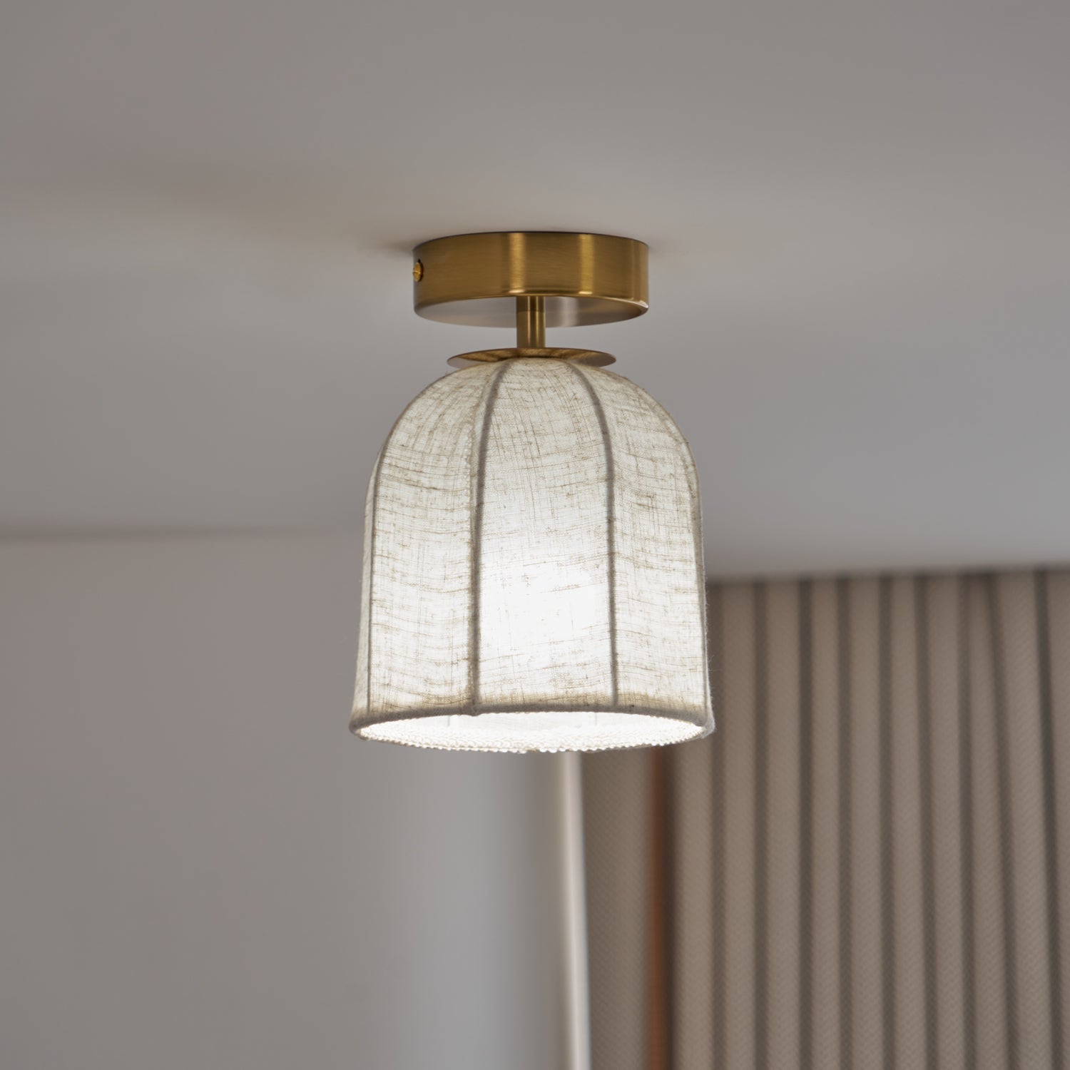 Sienna Linen Ceiling Lamp – Cozy Atmosphere with Elegant Glow 8