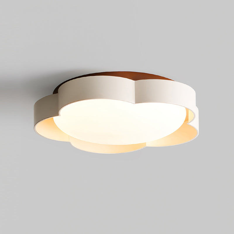 Sika Ceiling Lamp – Nature-Inspired Glow for Cozy Spaces 10