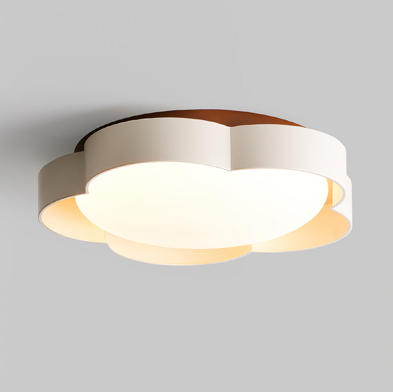 Sika Ceiling Lamp – Nature-Inspired Glow for Cozy Spaces 9