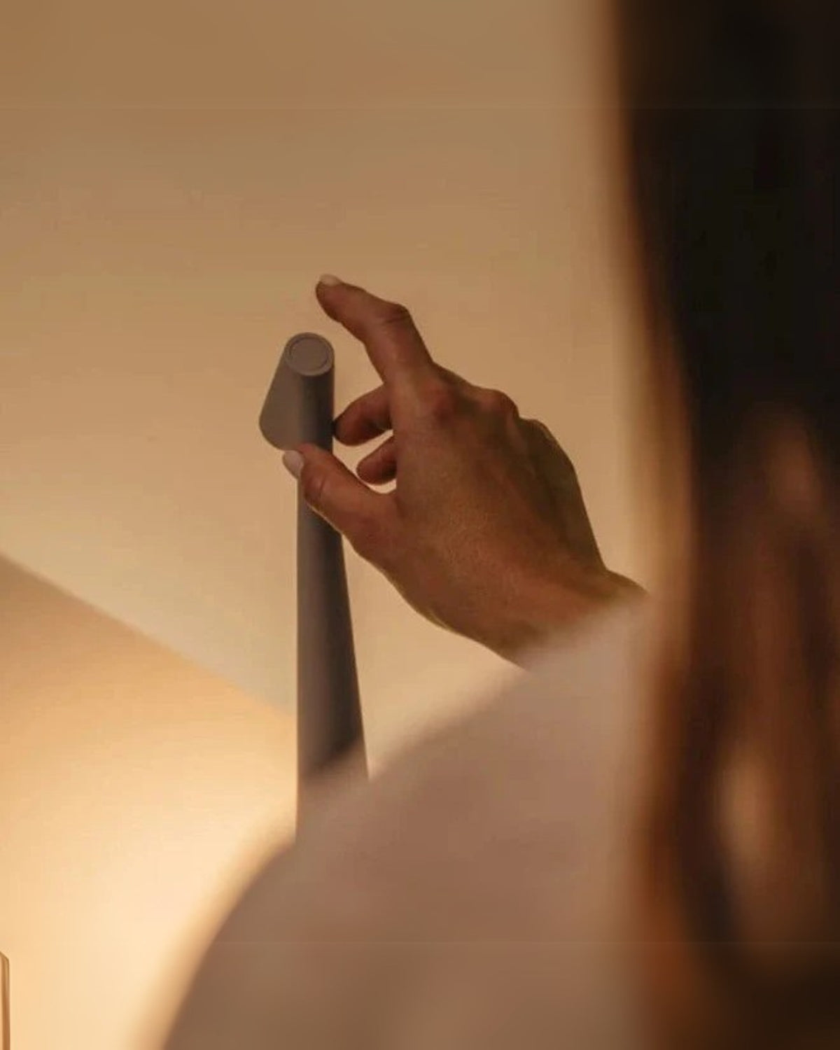 Slim Table Lamp Slanted Shade – Stylish Illumination for Any Space 7