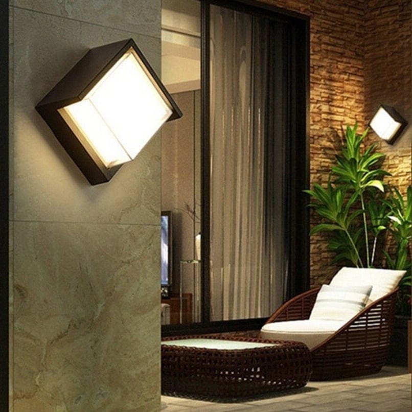 Solvena Outdoor Wall Lamp – Elegant Illumination for Any Space 2