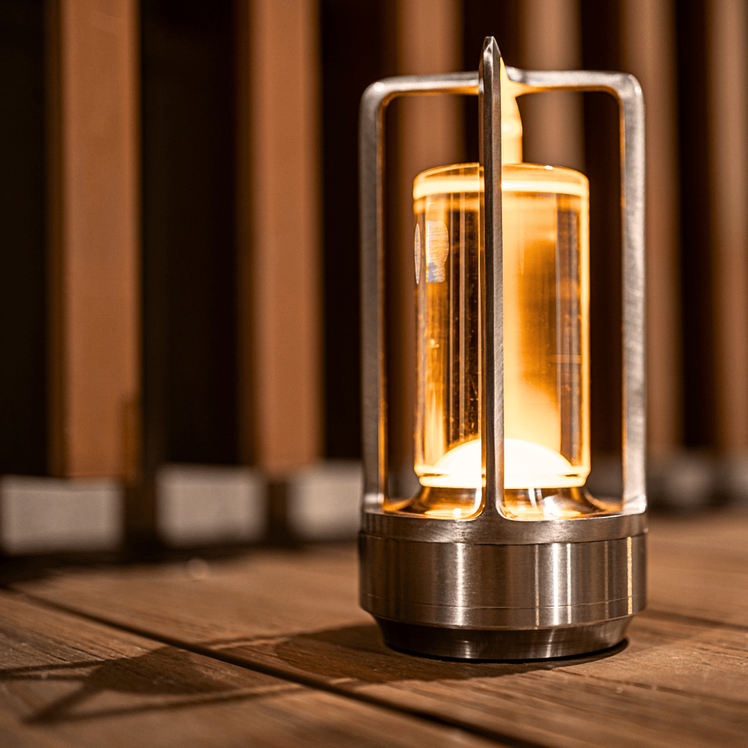 Stilla Table Lamp – Touch-Controlled Design for Modern Ambiance 0