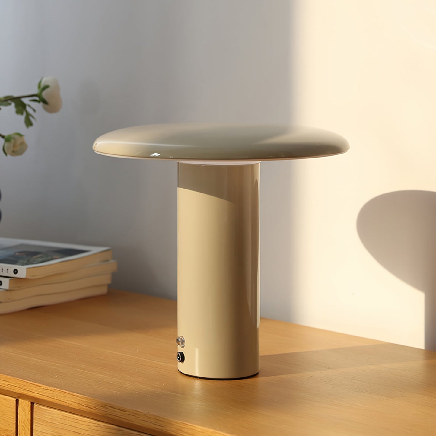 Takku Table Lamp – Stylish Portable Illumination for Any Room 4
