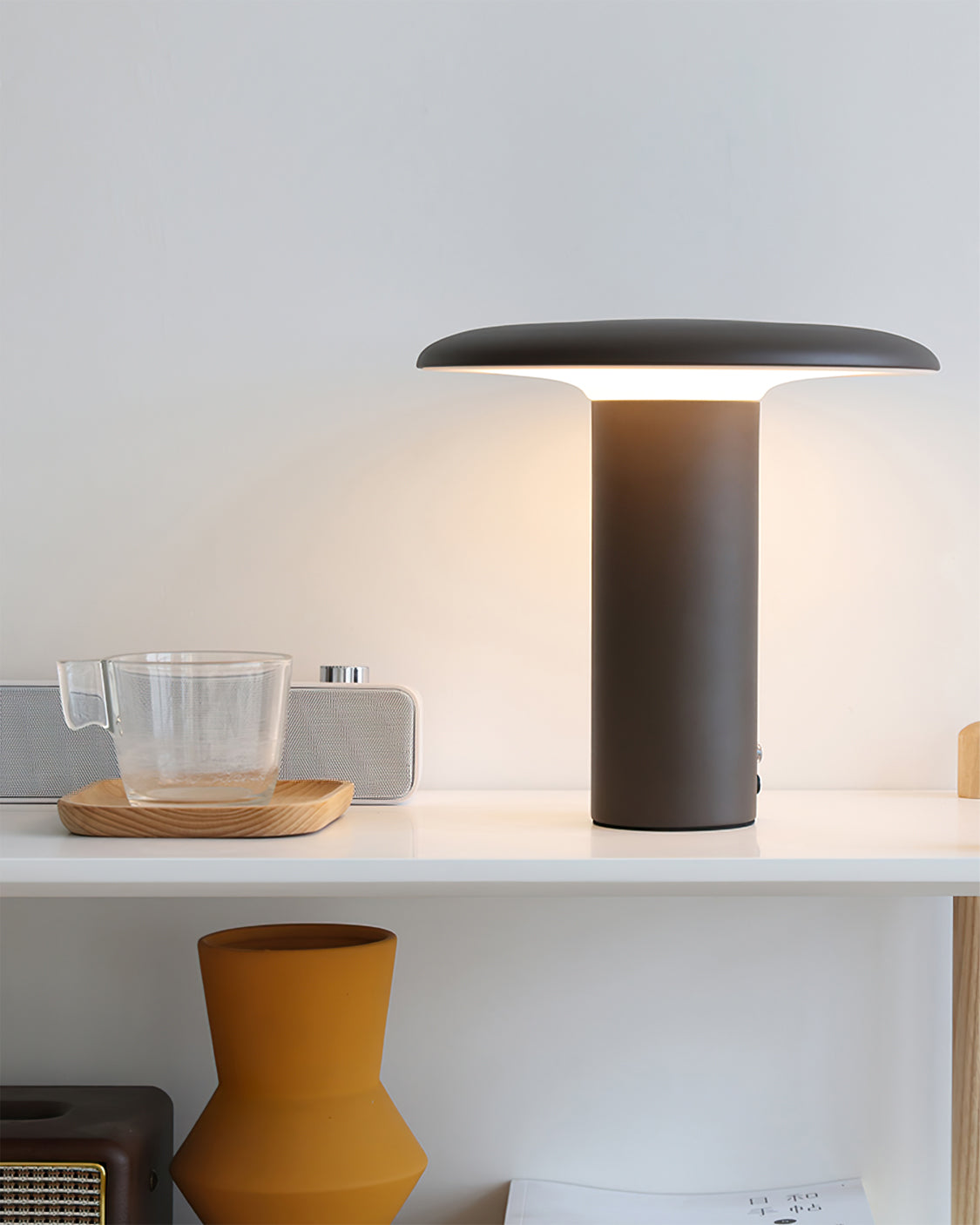 Takku Table Lamp – Stylish Portable Illumination for Any Room 7