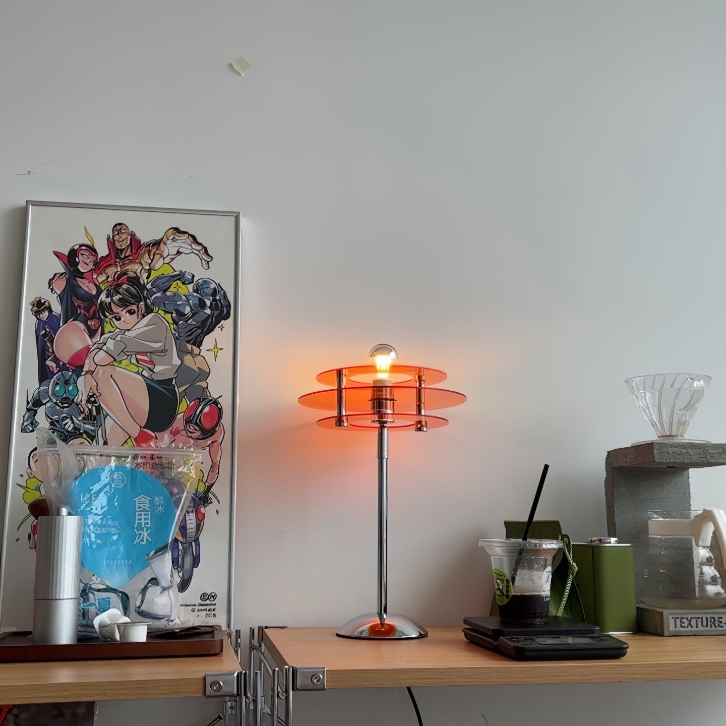 UFO Table Lamp – Modern Design with Elegant Glow 4