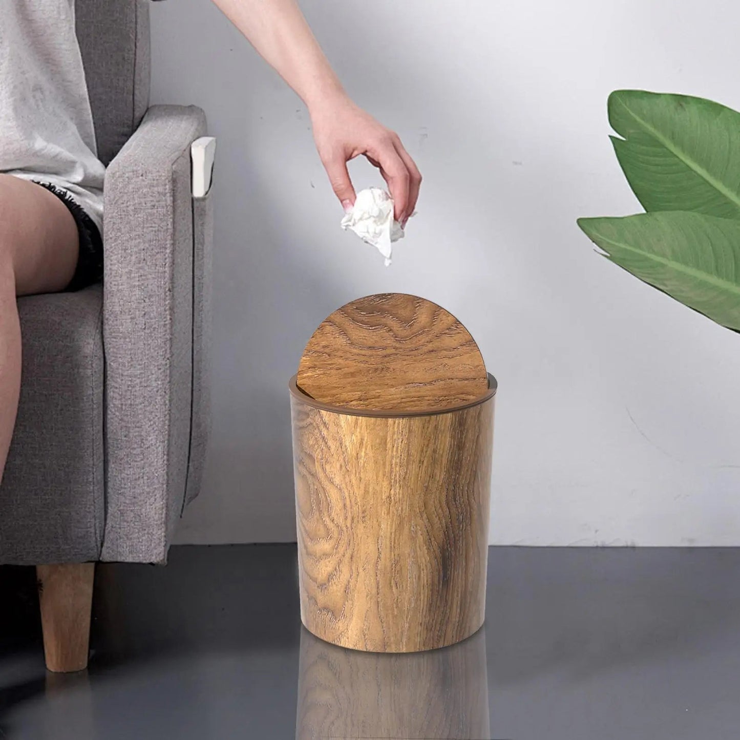 Vintage Swing Lid Trash Can – Chic Retro Elegance for Every Room 2