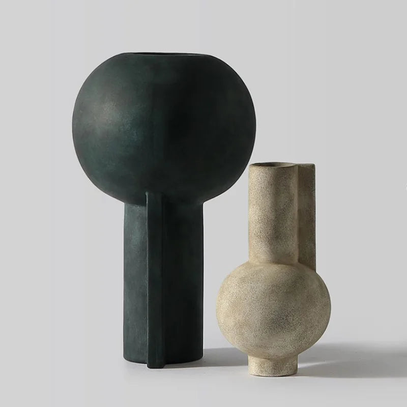 Wabi-Sabi Ceramic Vase – Celebrate Natural Beauty in Every Home 3