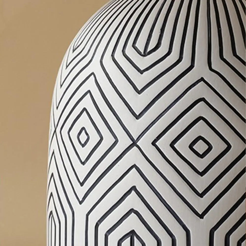 Wabi-Sabi Table Lamp – Serene Illumination for Cozy Spaces 4