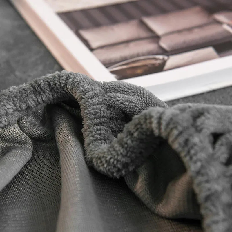 Warm Velvet Fitted Sheet – Luxurious Softness for Cozy Nights 6