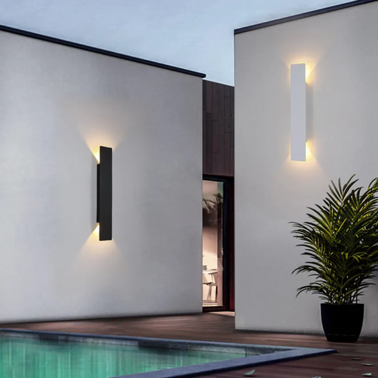 Weather-Resistant Aluminium Outdoor Wall Light – Stylish Illumination for Elegant Spaces 1