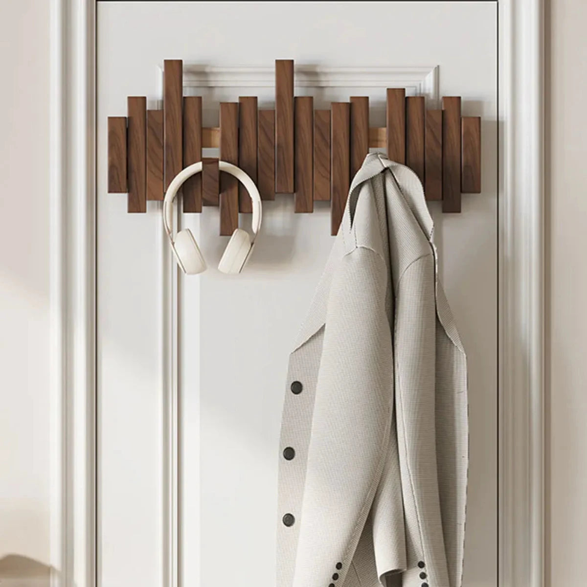 WoodMaster Coat Stand – Stylish Storage Solution for Modern Spaces 2