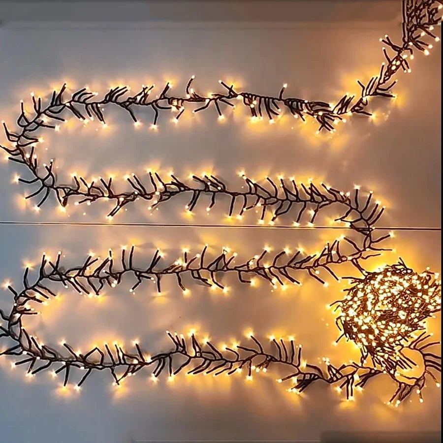 25M 2000 LED Cluster Christmas Lights – Enchanting Outdoor Illumination for Holiday Joy 1