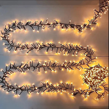 25M 2000 LED Cluster Christmas Lights – Enchanting Outdoor Illumination for Holiday Joy 1