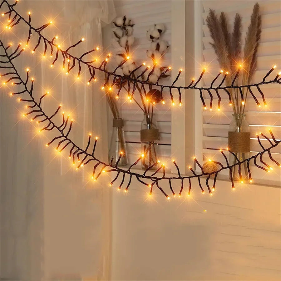 25M 2000 LED Cluster Christmas Lights – Enchanting Outdoor Illumination for Holiday Joy 4