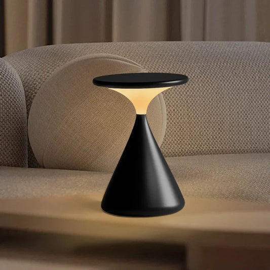 Aaron Akku-Tischleuchte – Stylish Cordless Design for Flexible Lighting 1