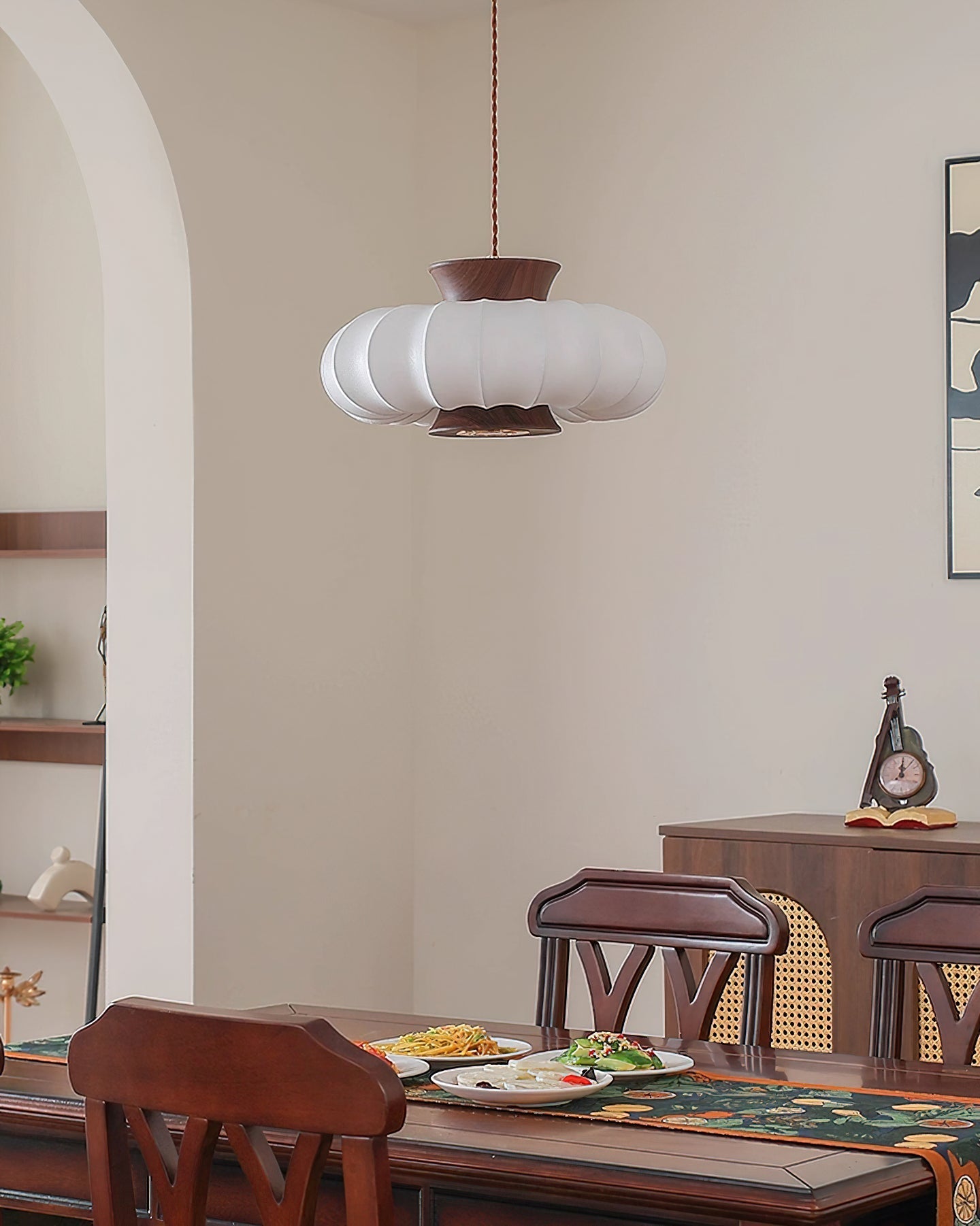 Aeron Pendant Light – Stylish Illumination for Modern Spaces 5