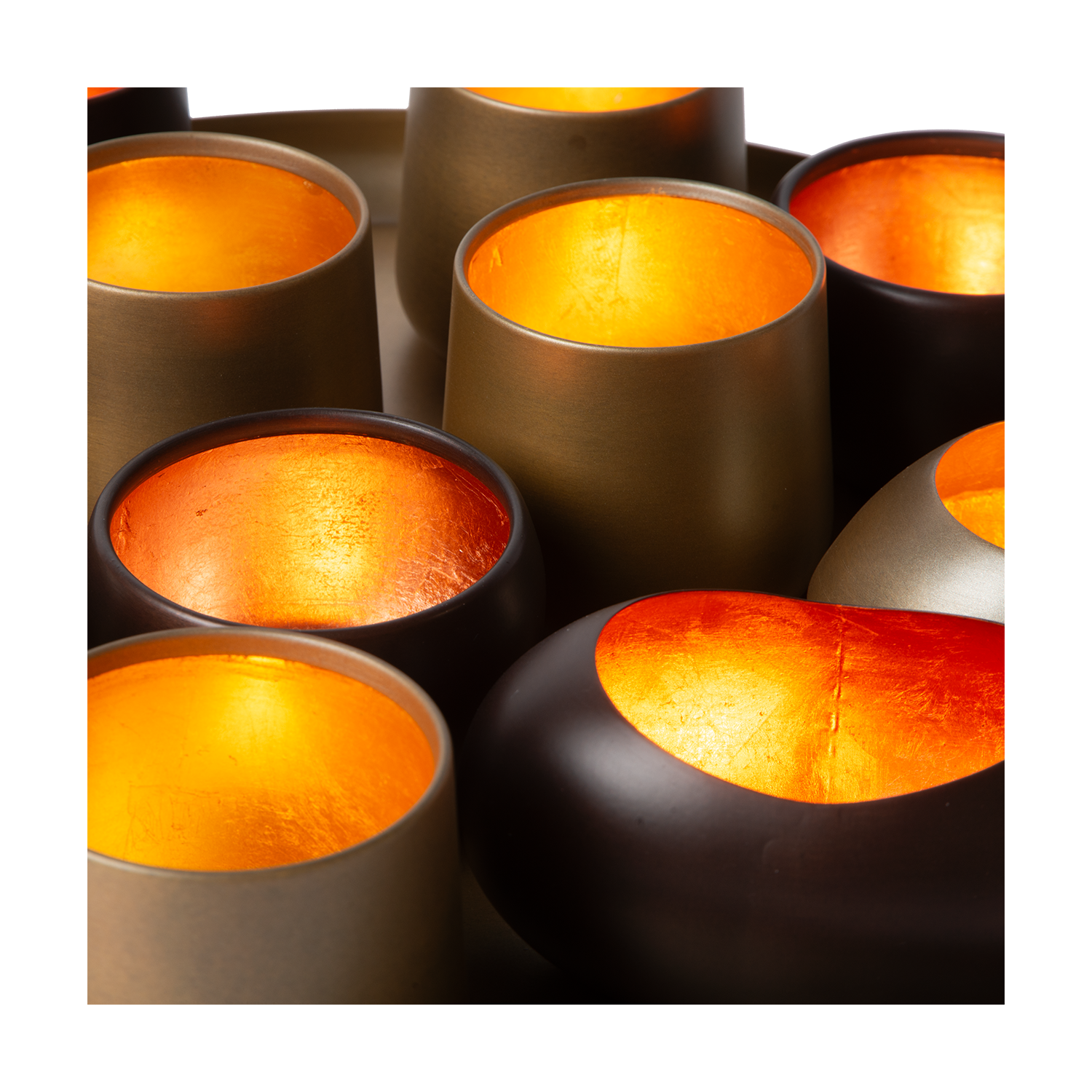 Antique Brass Candle Holder Bowl – Captivating Display for Warmth and Elegance 4