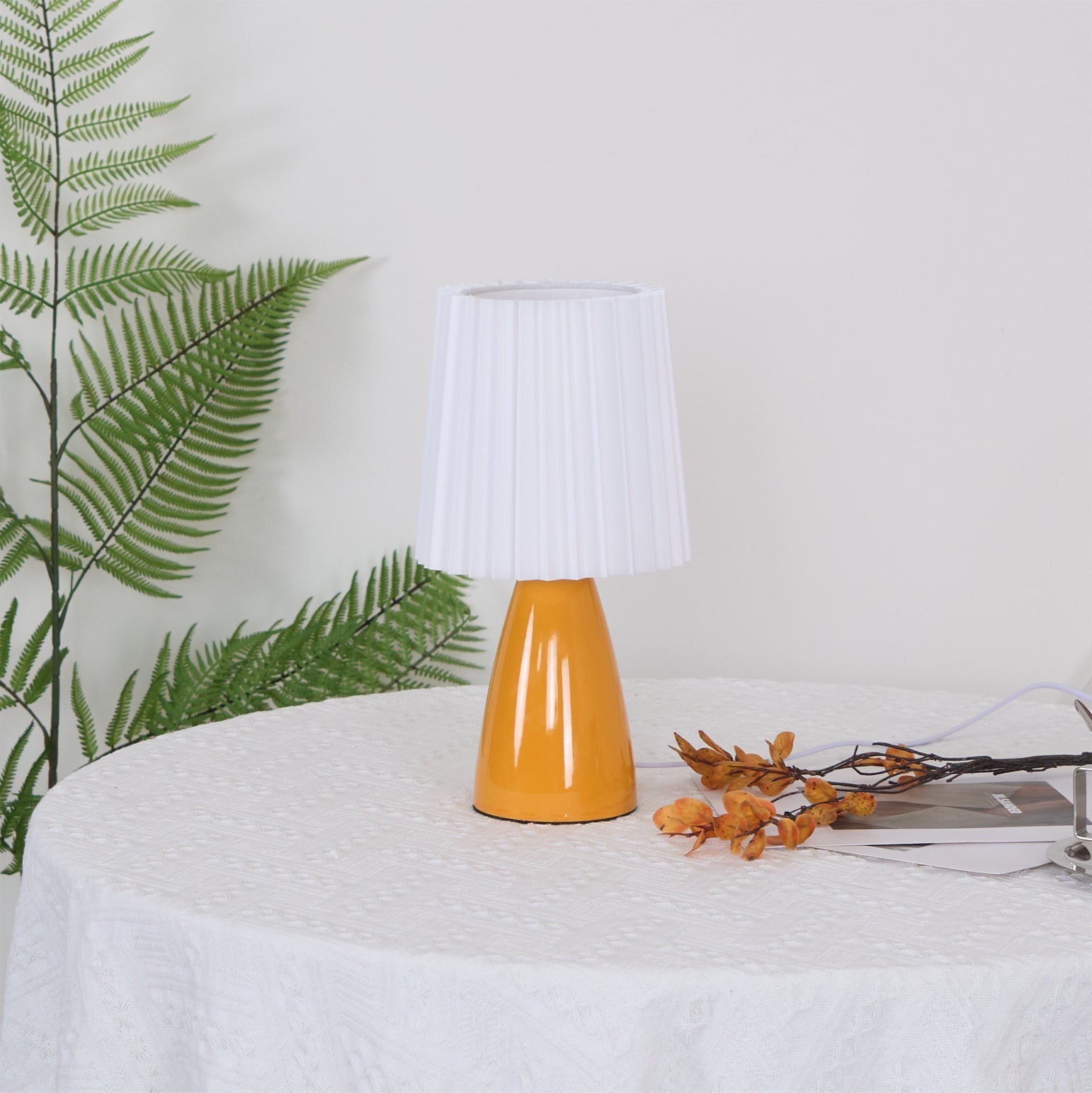 Apollo Table Lamp – Modern Elegance for Any Room 8