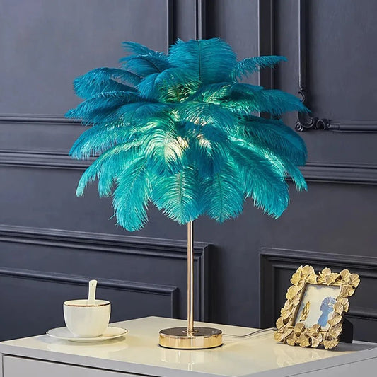 Art Deco Feder Gold Table Lamp – Stylish Illumination for Timeless Elegance 1