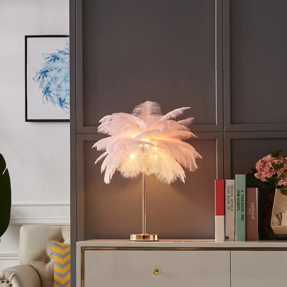 Art Deco Feder Gold Table Lamp – Stylish Illumination for Timeless Elegance 2