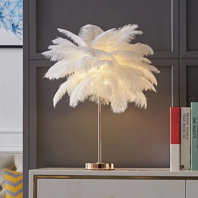 Art Deco Feder Gold Table Lamp – Stylish Illumination for Timeless Elegance 3