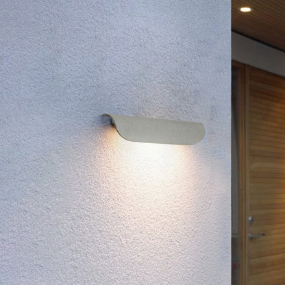 Astoria Outdoor Wall Light – Stylish Illumination for Modern Exteriors 6