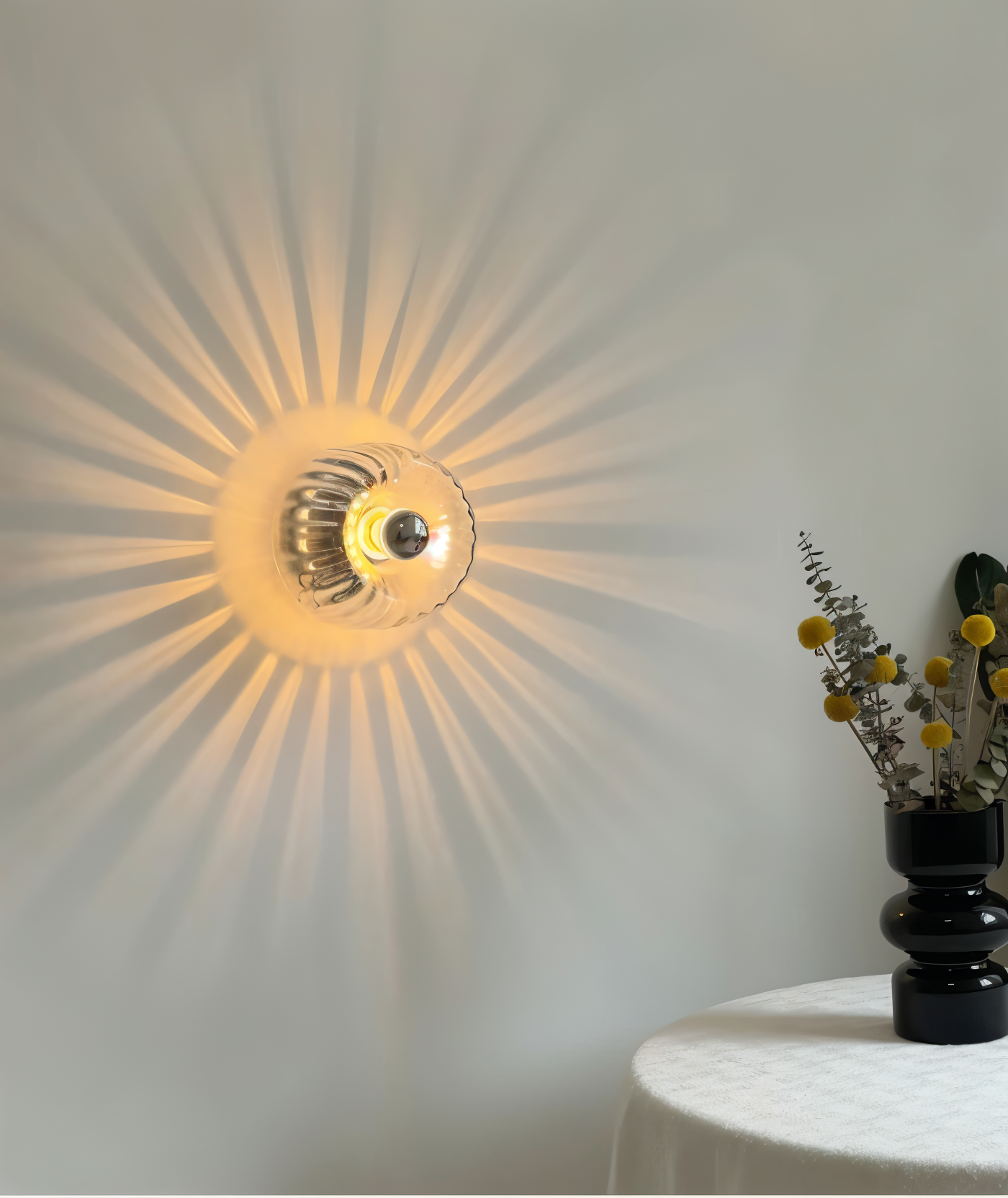 Bauhaus Wall Light KnobRay – Captivating Light Patterns for Enchanting Ambiance 3