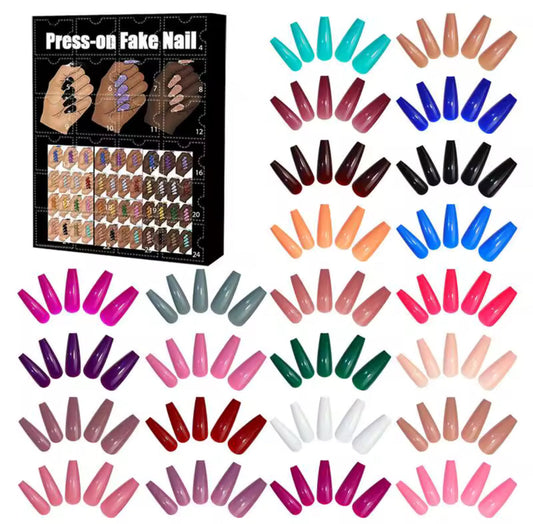 Beauty Adhesive Nails Advent Calendar – Daily Creative Nail Art Surprises 0