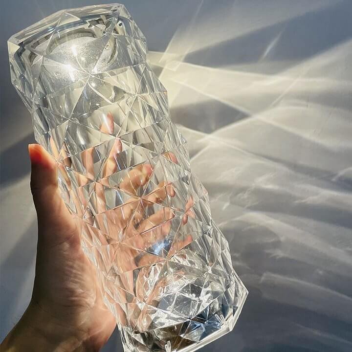 Bloom Crystal Table Lamp – Elegant Polygonal Design for Serene Illumination 3