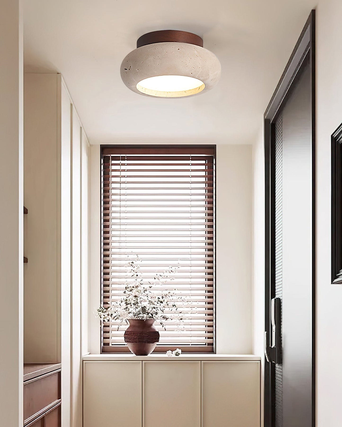 Cairns Ceiling Light Fixture – Elegant Design with Natural Materials 4
