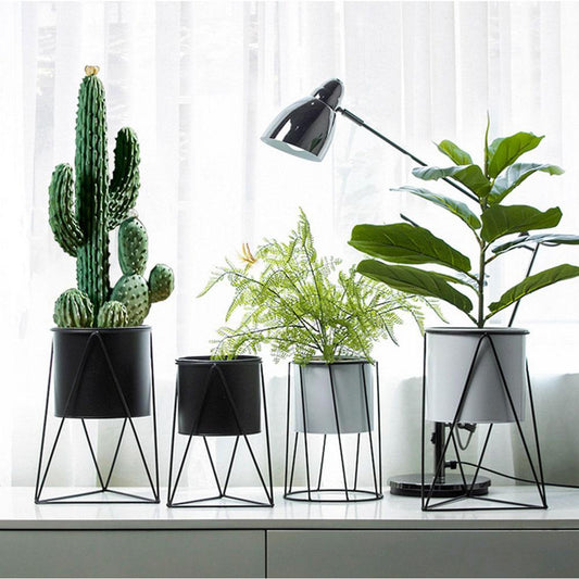 Ceramic Planter with Metal Stand – Stylish Indoor Display for Your Greenery 1