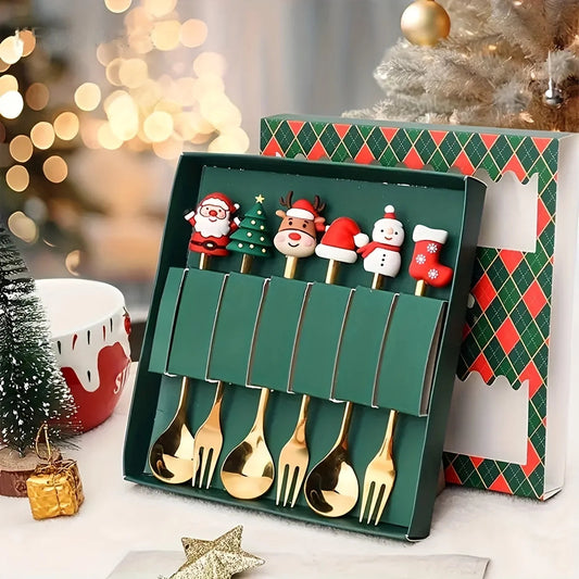 Christmas Fork and Spoon Set – Charming Santa Design for Festive Feasts 1