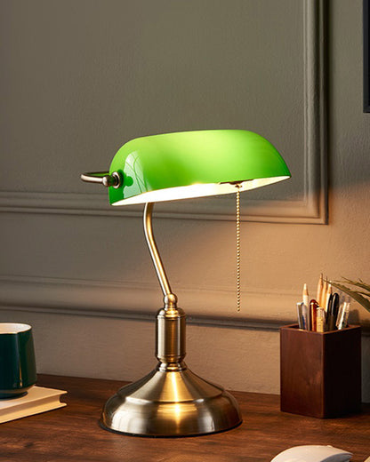 Classic Banker Lamp Green Glass Shade – Elegant Light for Tranquil Spaces 5