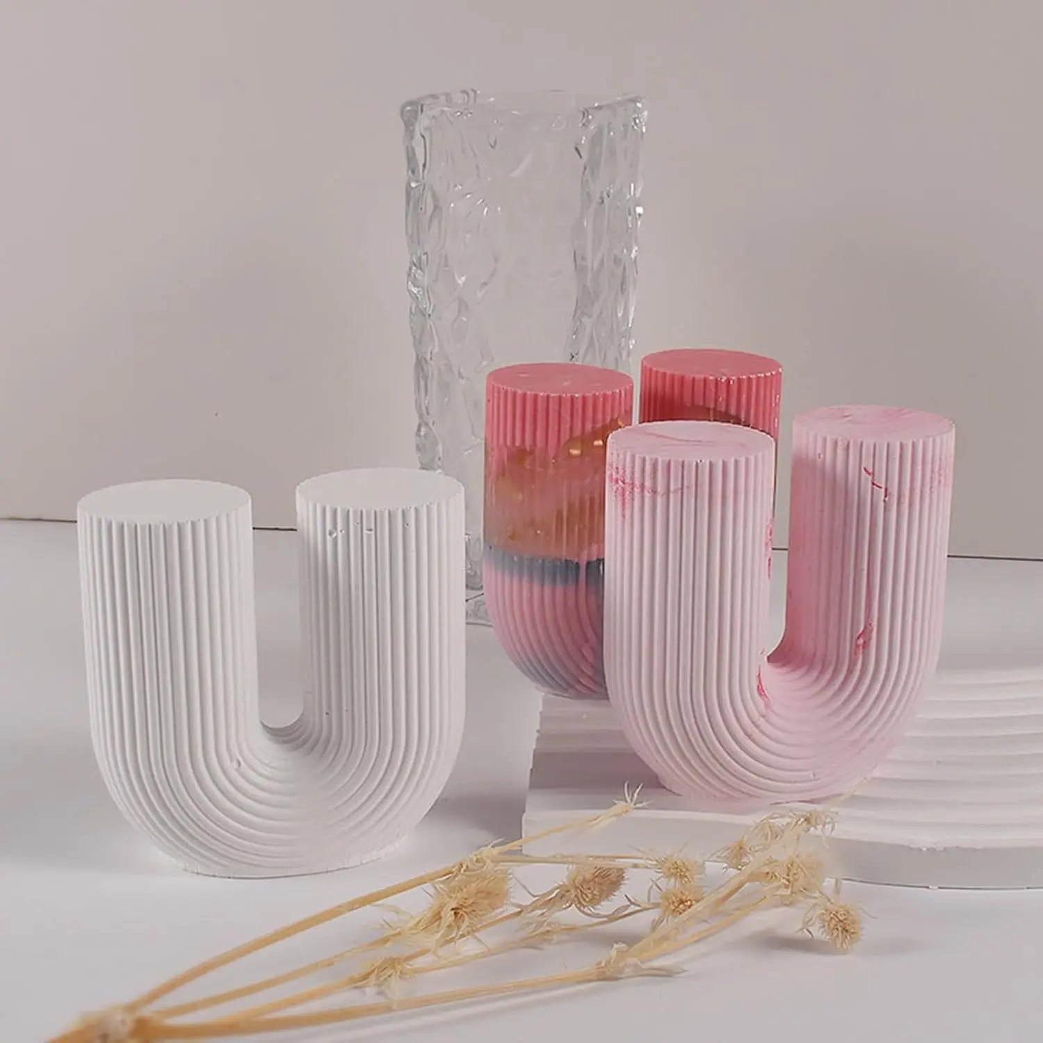 Creative Column Fragrance Candle – Elegant Design for Cozy Moments 2